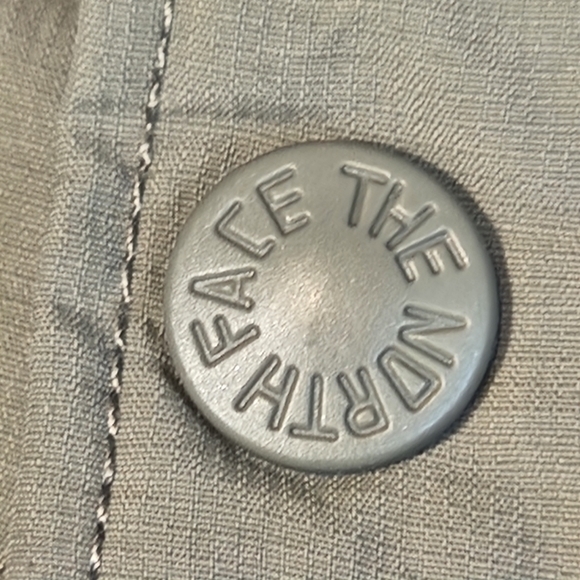 The North Face Men's Hybrids Shorts Size‎ 32 Inseam 10" Hike Outdoors Climb - Picture 4 of 8